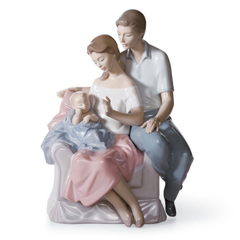 A Circle of Love Family Lladro Figurine