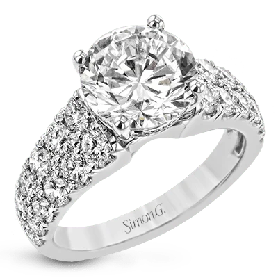 18K Gold Round-Cut Diamond Semi-Mount Engagement Ring